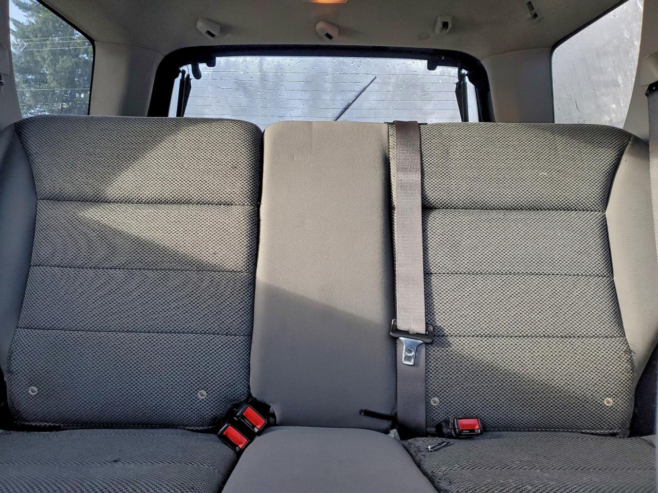 2005 FORD ESCAPE XLT photo 10