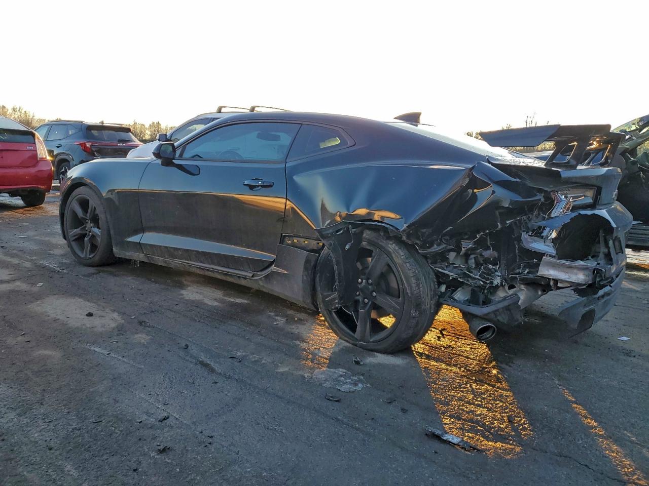 2016 CHEVROLET CAMARO SS photo 2
