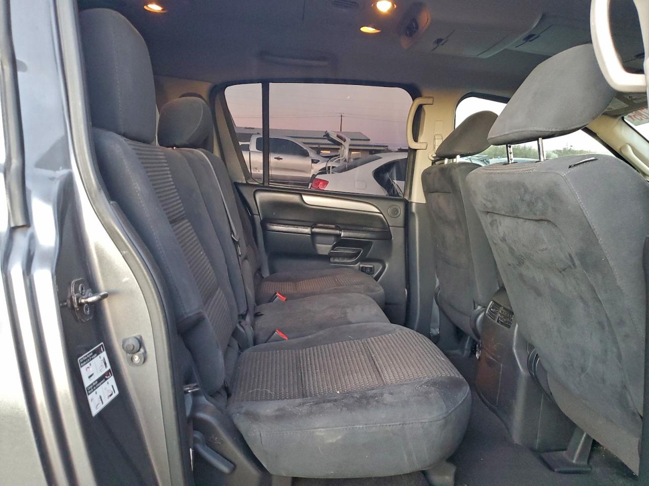 2013 NISSAN ARMADA SV photo 11