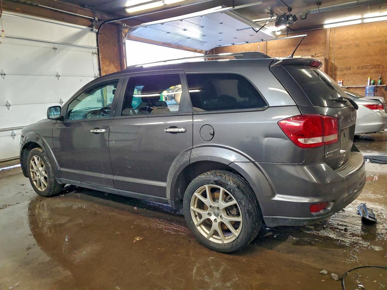 2014 DODGE JOURNEY LIMITED photo 2