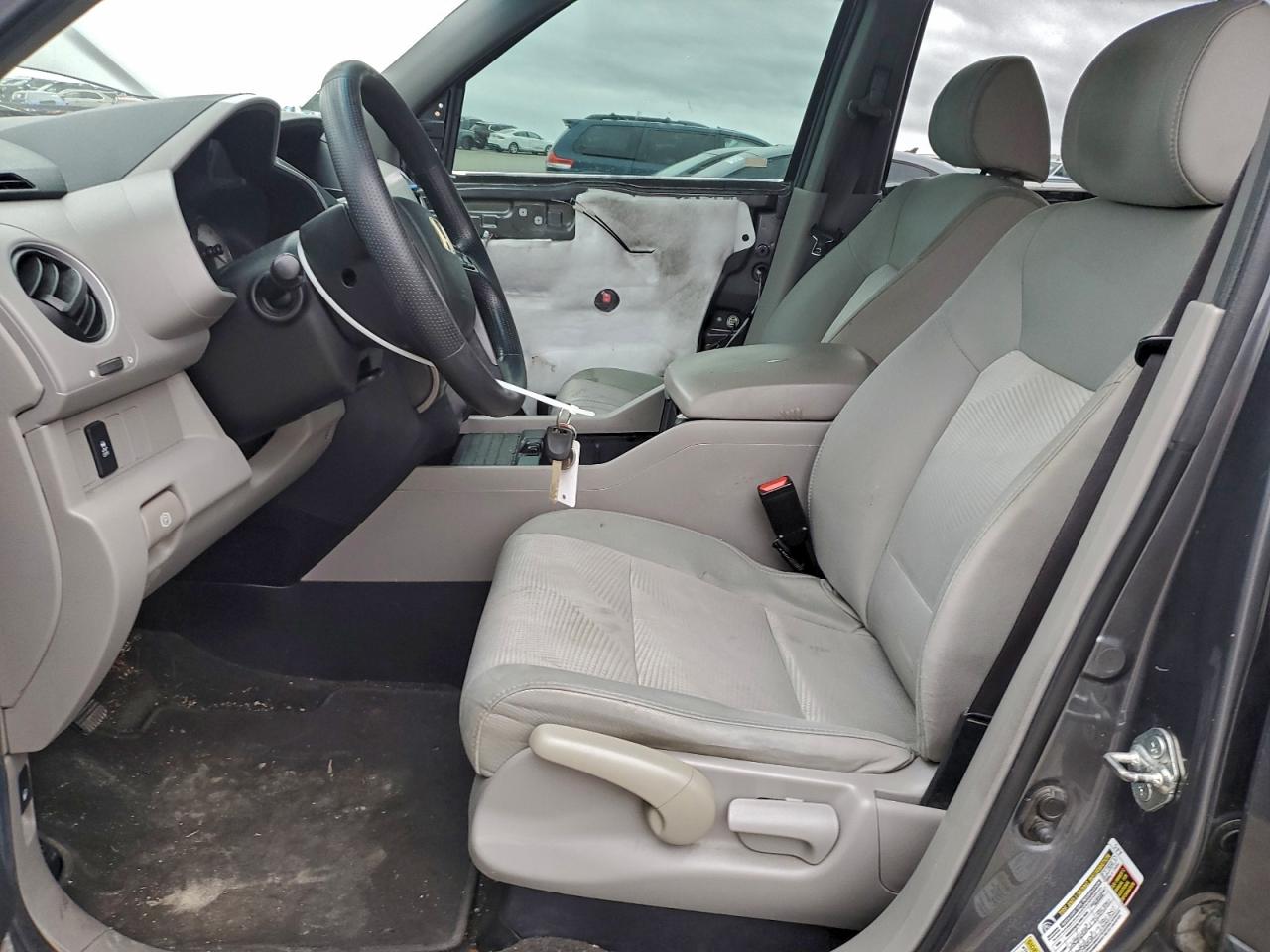 2012 HONDA PILOT LX photo 7