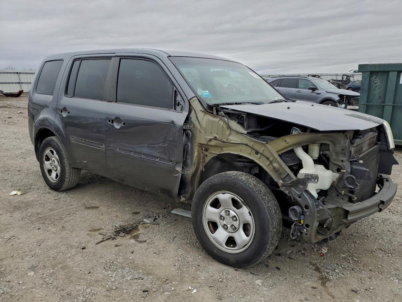 2012 HONDA PILOT LX photo 4