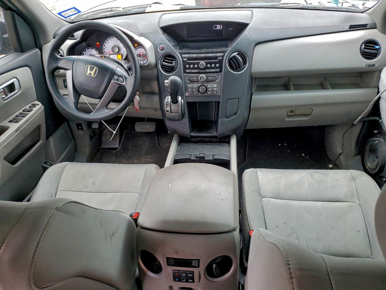 2012 HONDA PILOT LX photo 8