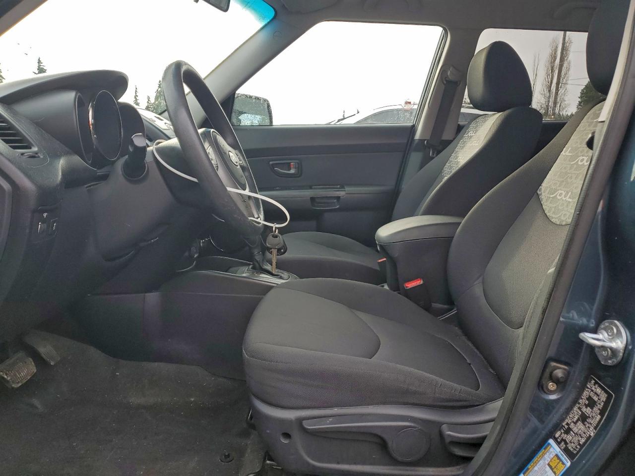 2011 KIA SOUL + photo 7