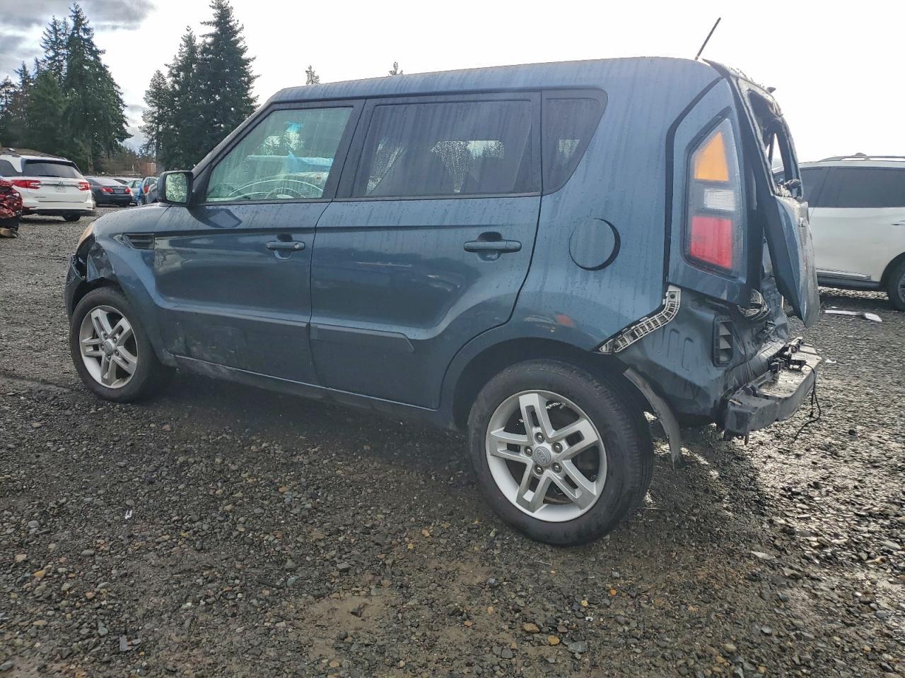 2011 KIA SOUL + photo 2