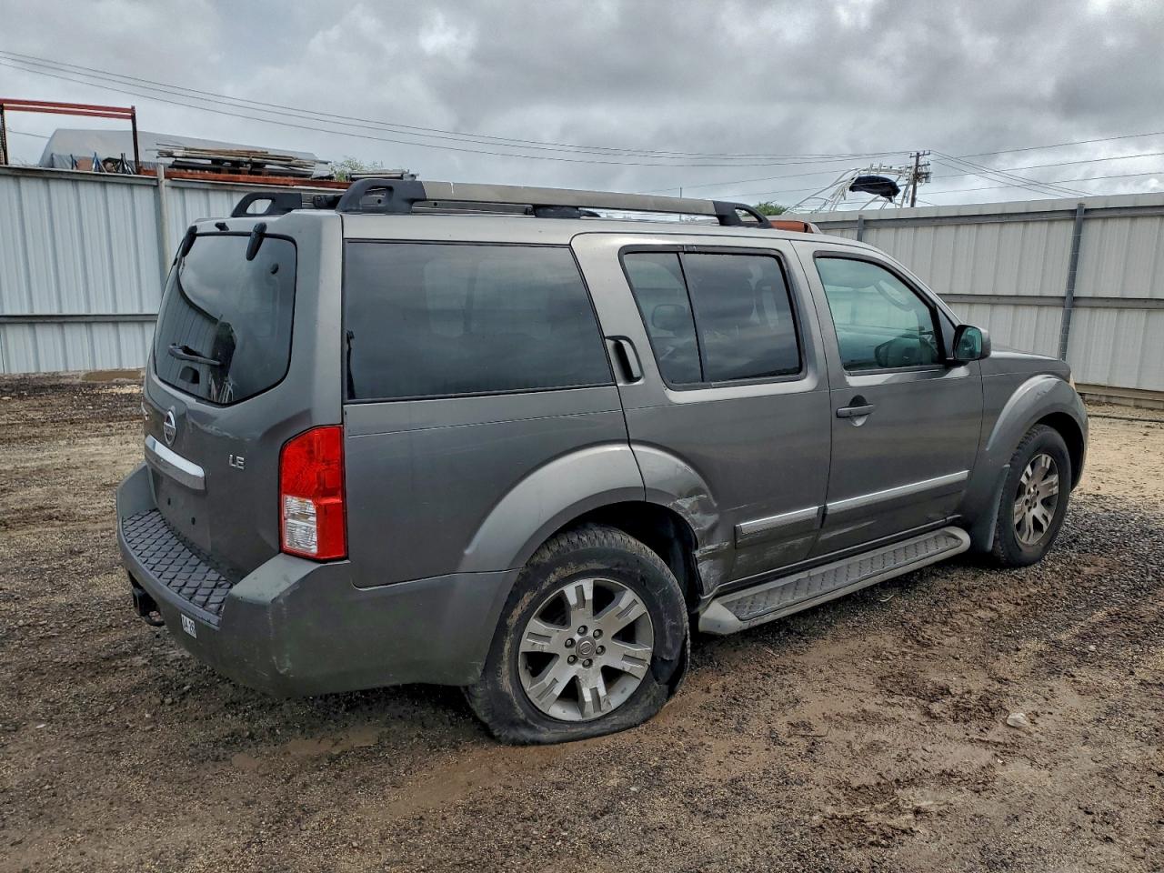 2008 NISSAN PATHFINDER S photo 3