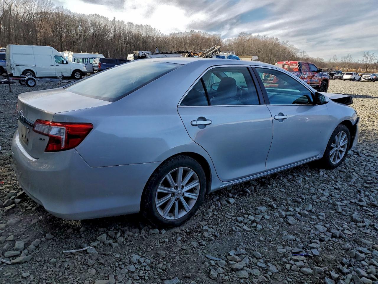 2012 TOYOTA CAMRY BASE photo 3