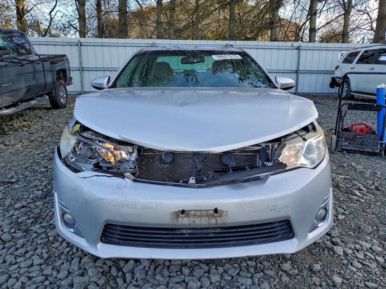 2012 TOYOTA CAMRY BASE photo 5