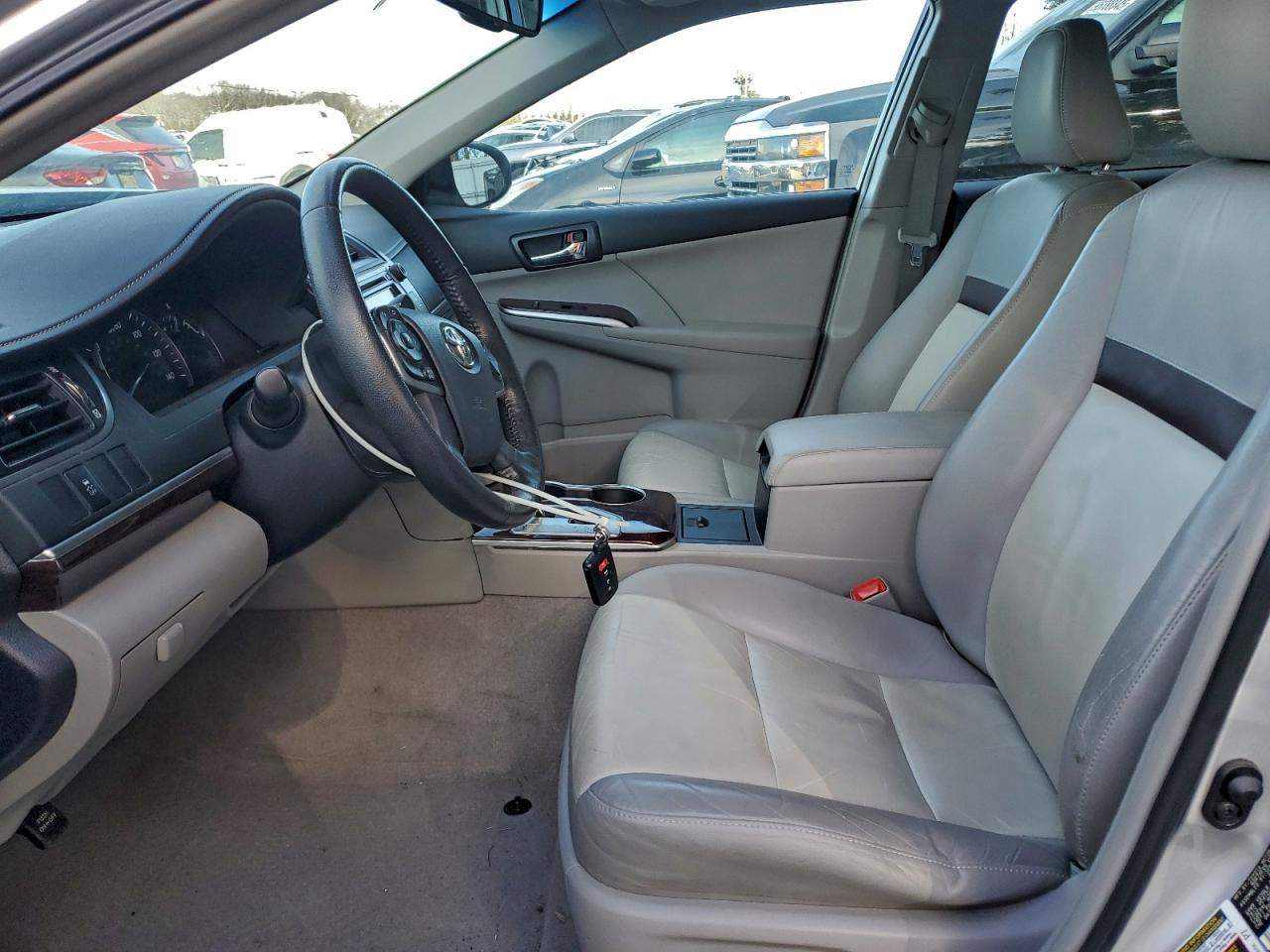2012 TOYOTA CAMRY BASE photo 7