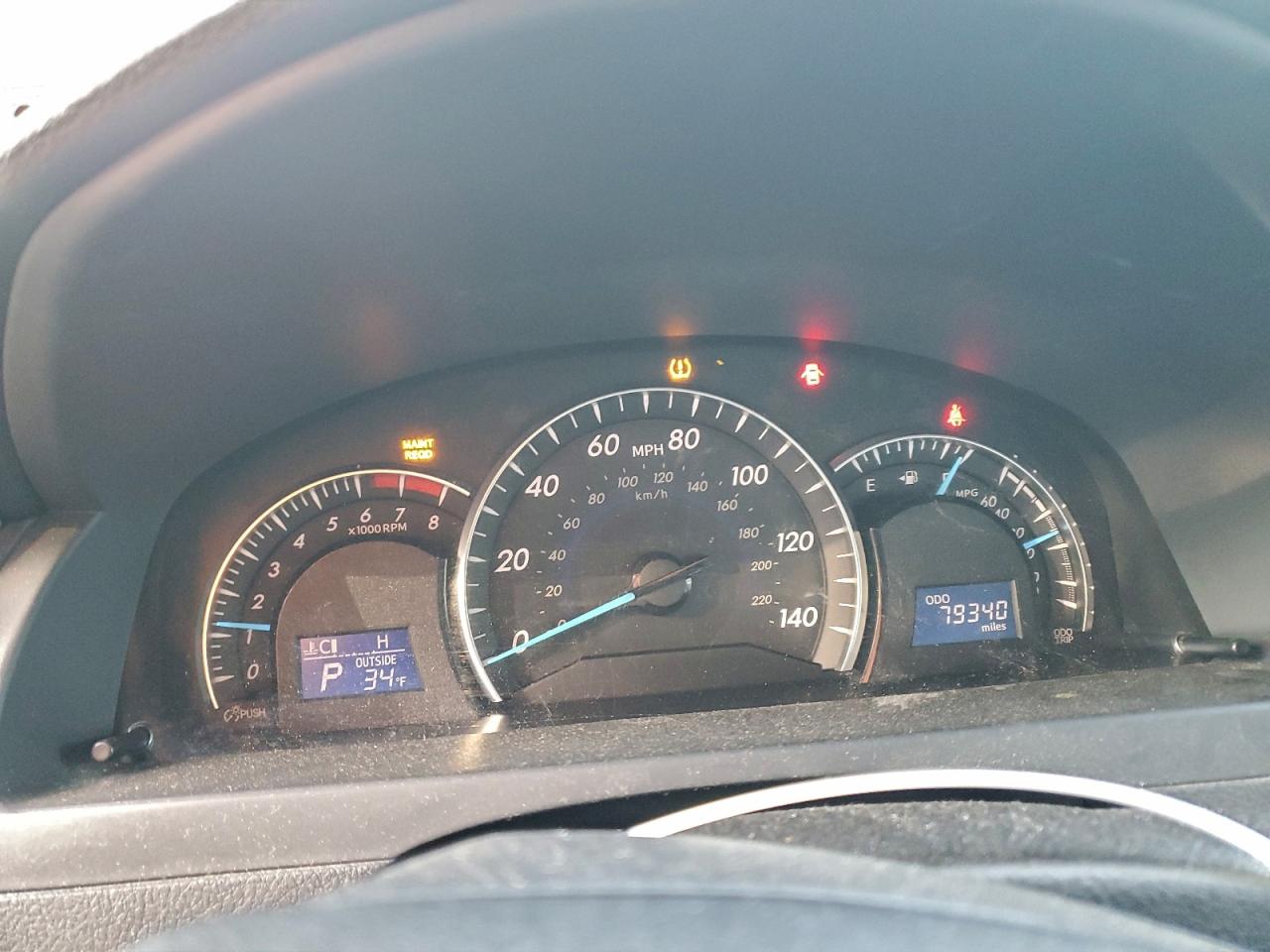 2012 TOYOTA CAMRY BASE photo 9