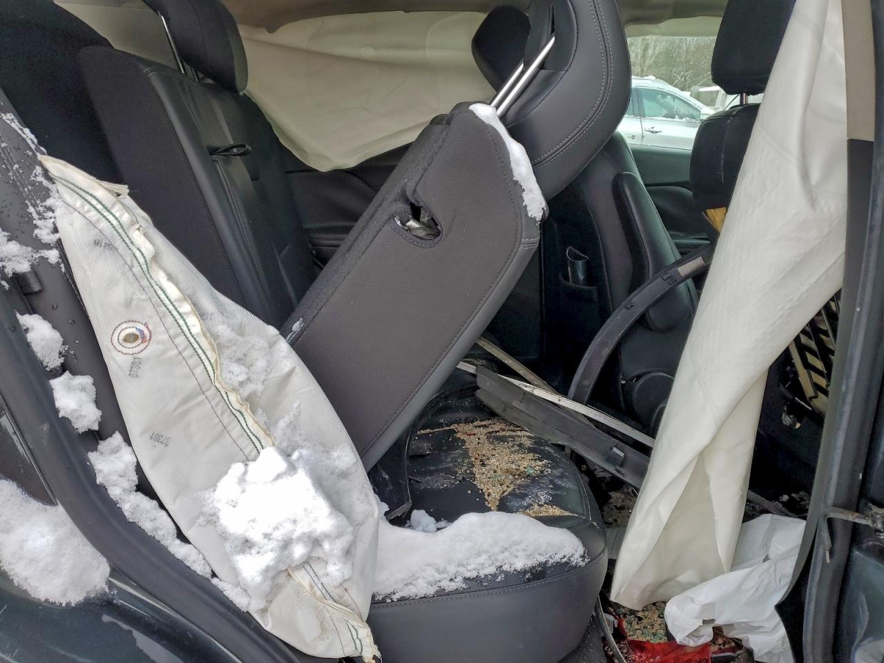 2018 BUICK ENCORE ESSENCE photo 11