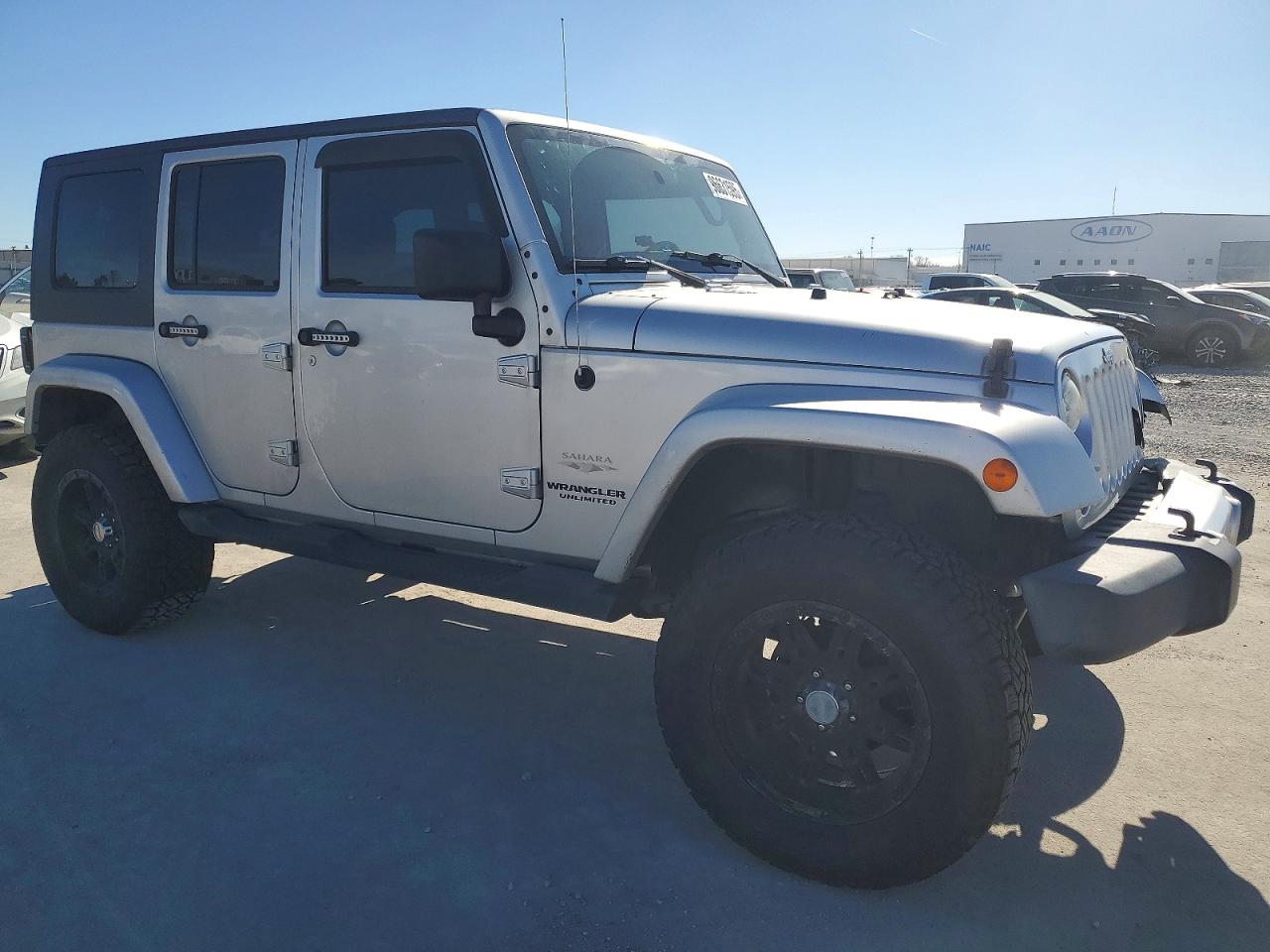 2008 JEEP WRANGLER UNLIMITED SAHARA photo 4