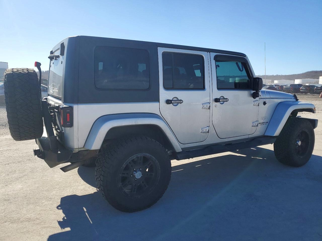2008 JEEP WRANGLER UNLIMITED SAHARA photo 3