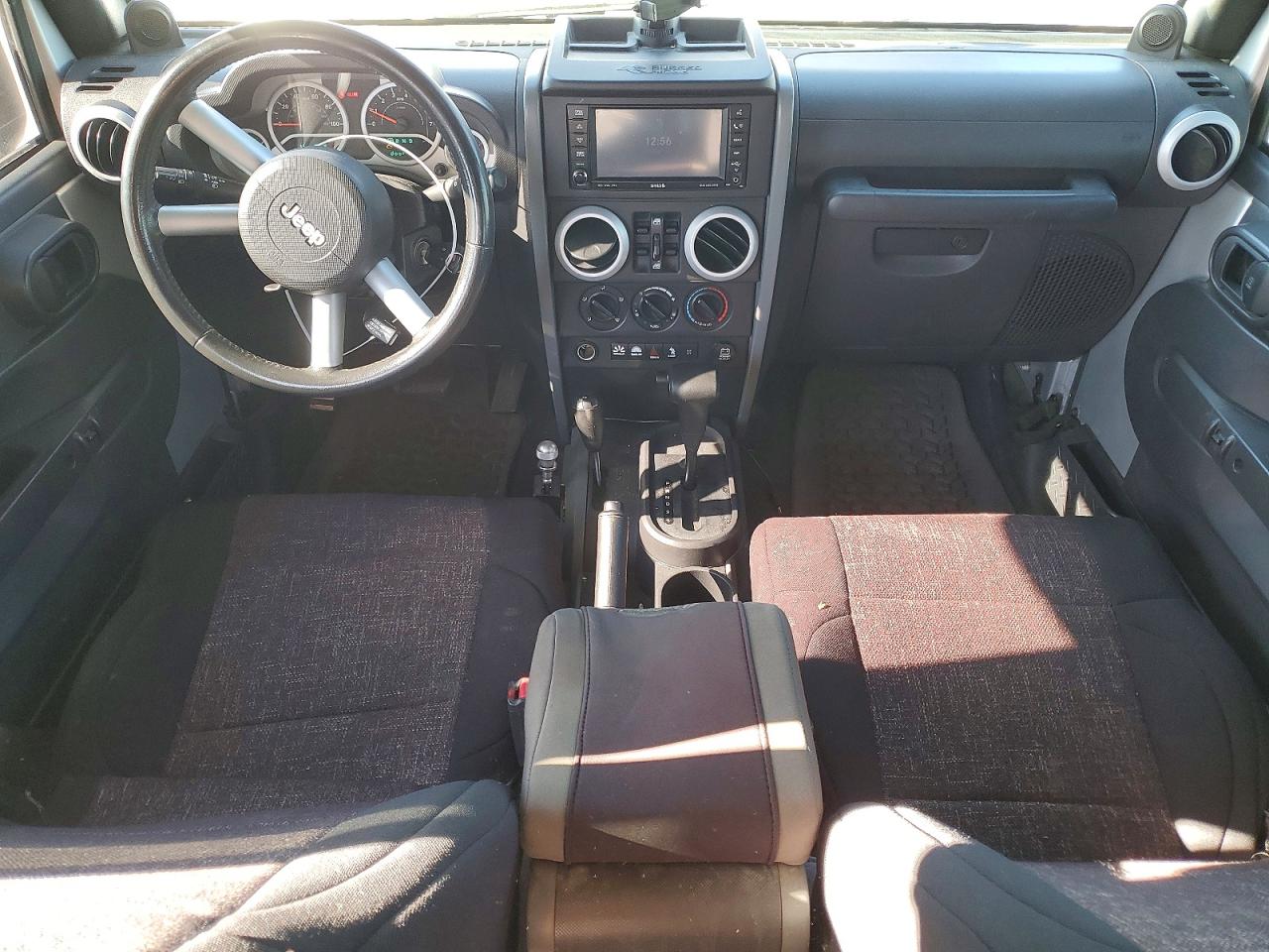 2008 JEEP WRANGLER UNLIMITED SAHARA photo 8