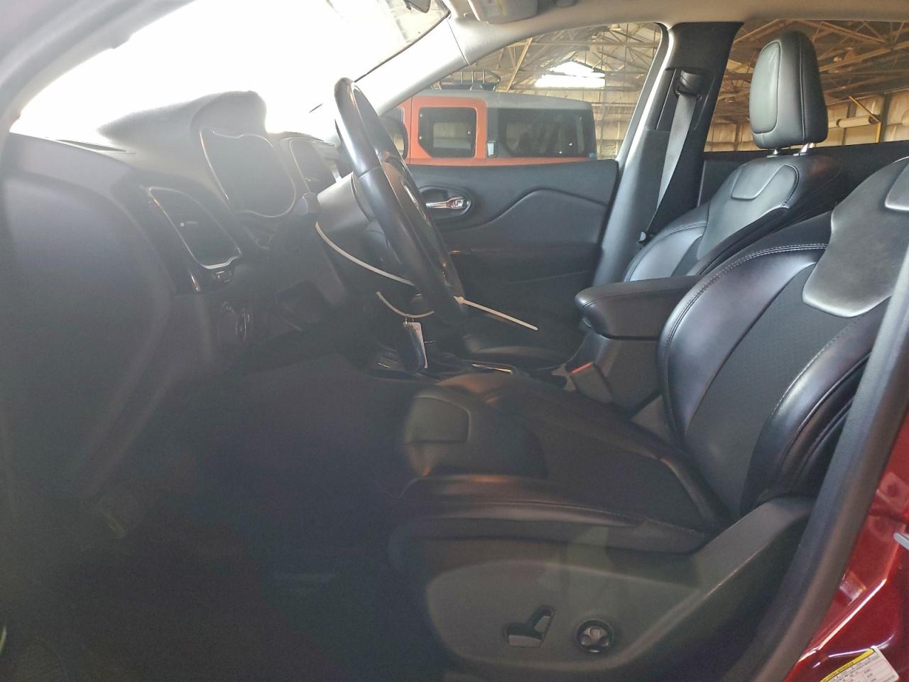 2019 JEEP CHEROKEE LATITUDE PLUS photo 7