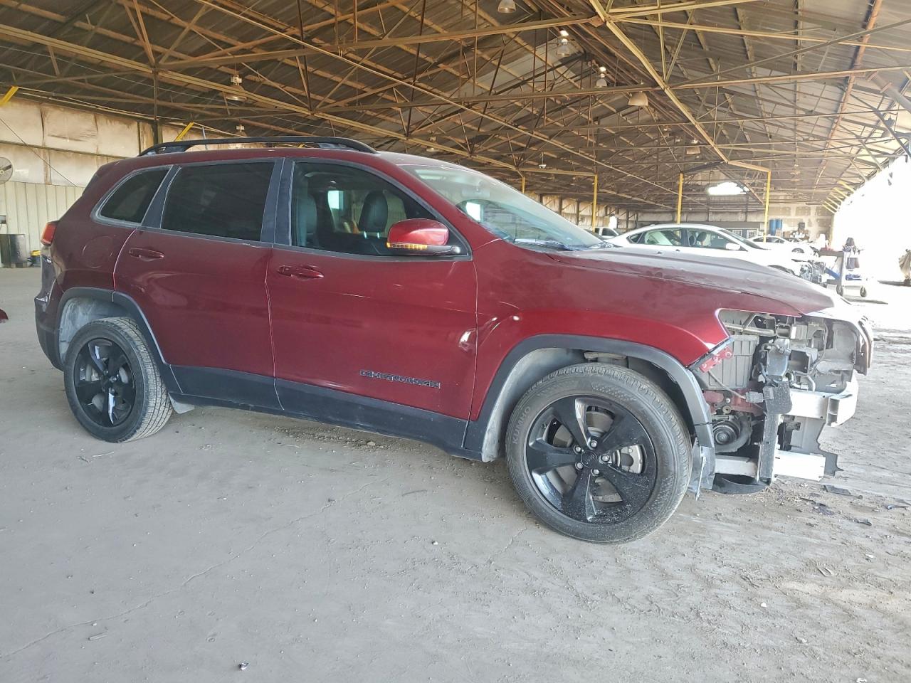 2019 JEEP CHEROKEE LATITUDE PLUS photo 4