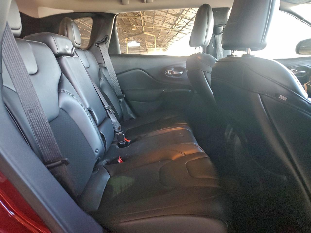 2019 JEEP CHEROKEE LATITUDE PLUS photo 10