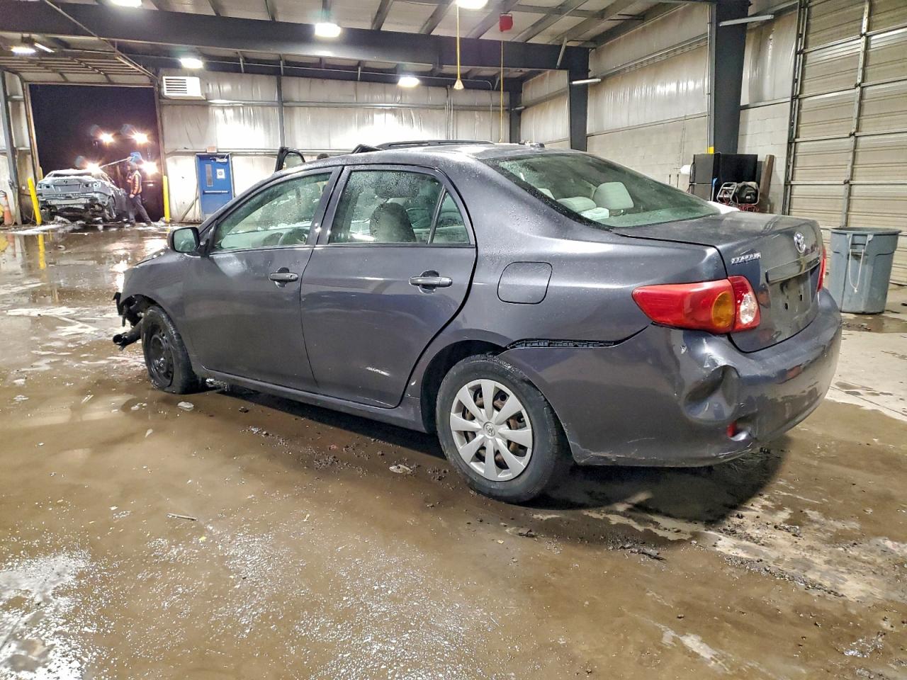 2010 TOYOTA COROLLA BASE photo 2