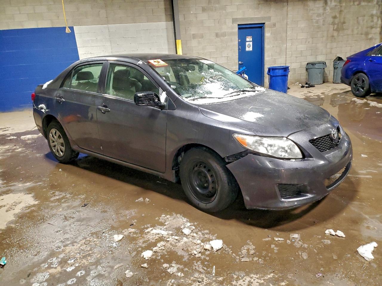 2010 TOYOTA COROLLA BASE photo 4