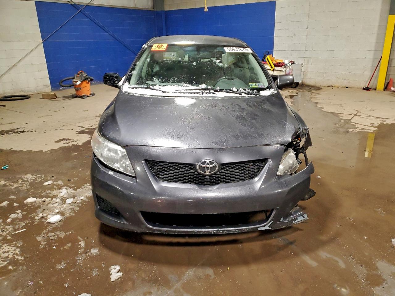 2010 TOYOTA COROLLA BASE photo 5