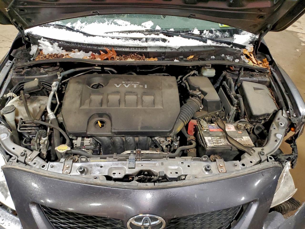 2010 TOYOTA COROLLA BASE photo 11