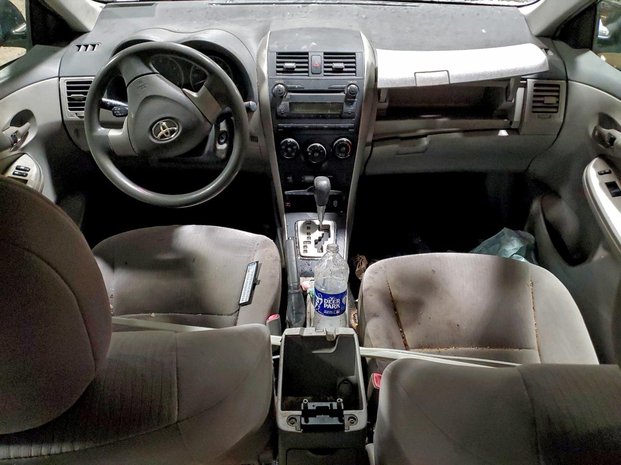 2010 TOYOTA COROLLA BASE photo 8