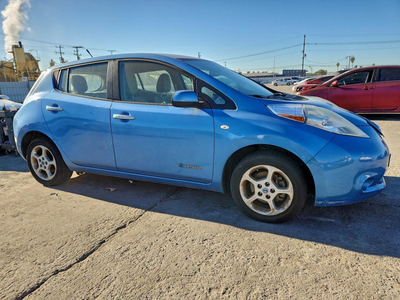 2011 NISSAN LEAF SV photo 7