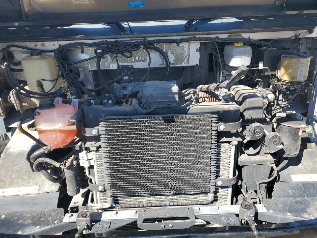 2020 FORD F59 - DELIVERY VAN photo 11
