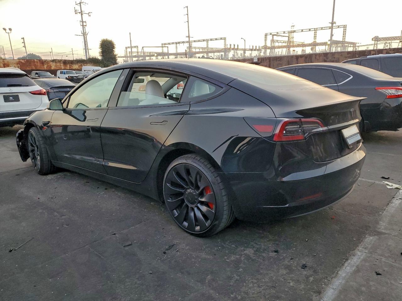 2023 TESLA MODEL 3 photo 2