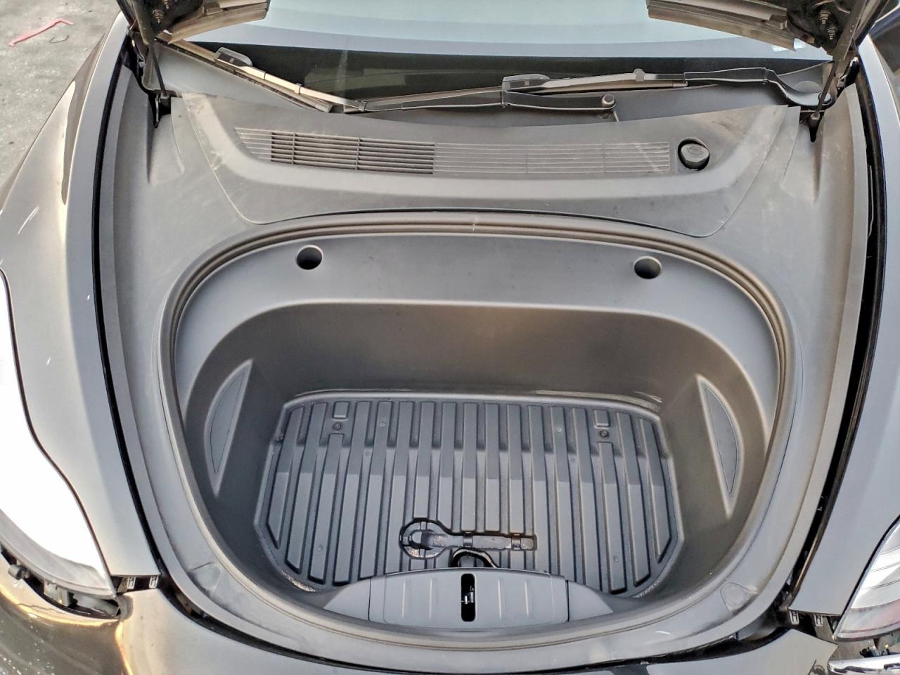 2023 TESLA MODEL 3 photo 11