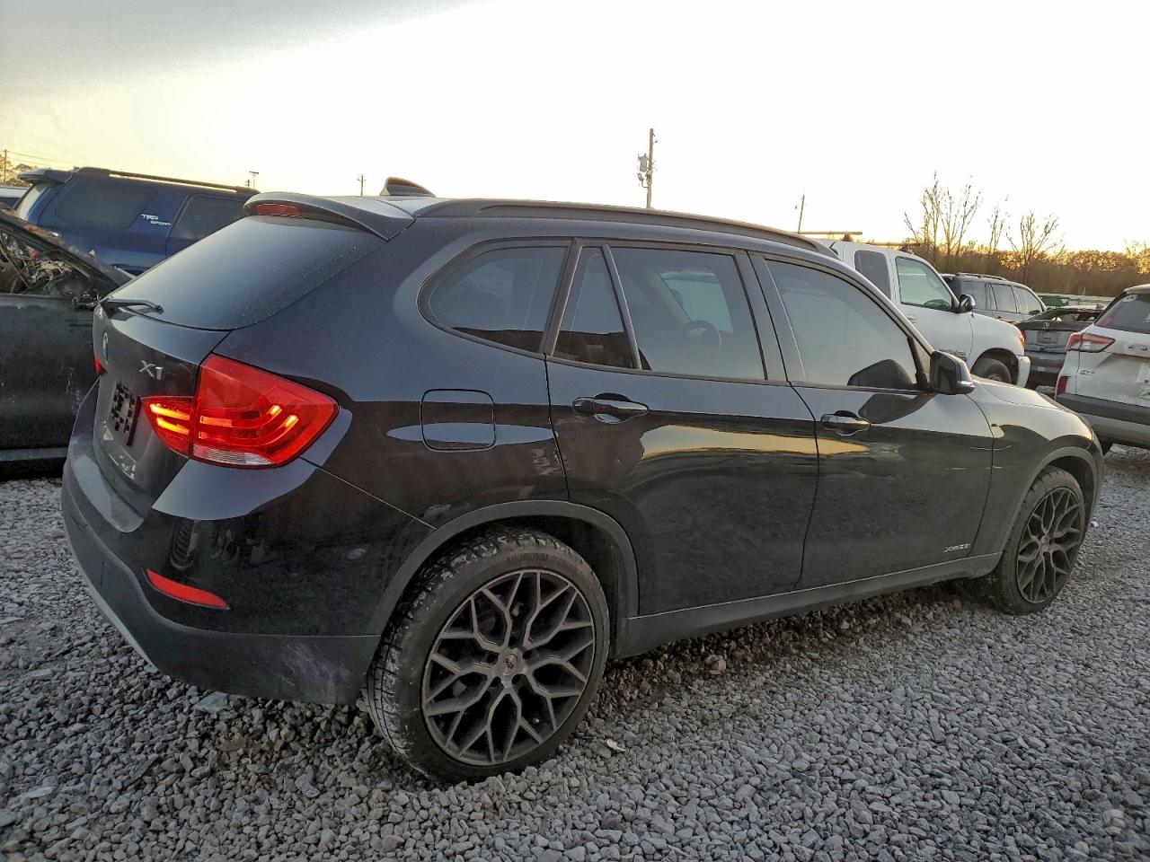 2015 BMW X1 XDRIVE28I photo 3