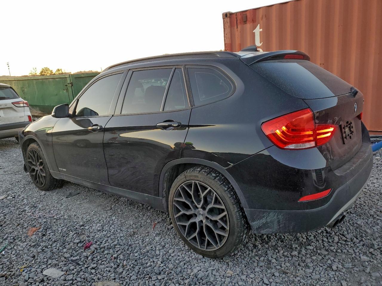 2015 BMW X1 XDRIVE28I photo 2
