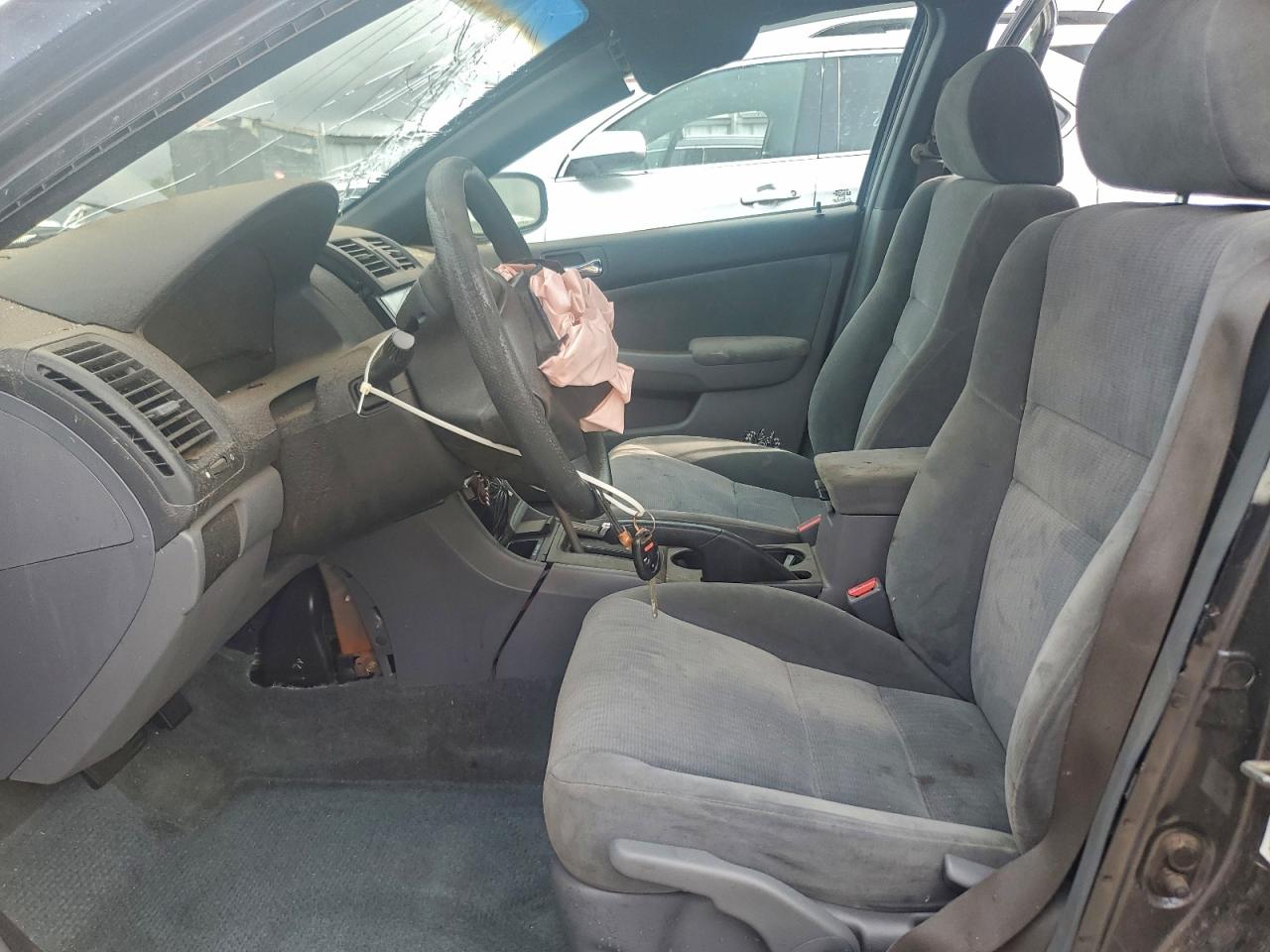 2004 HONDA ACCORD LX photo 7
