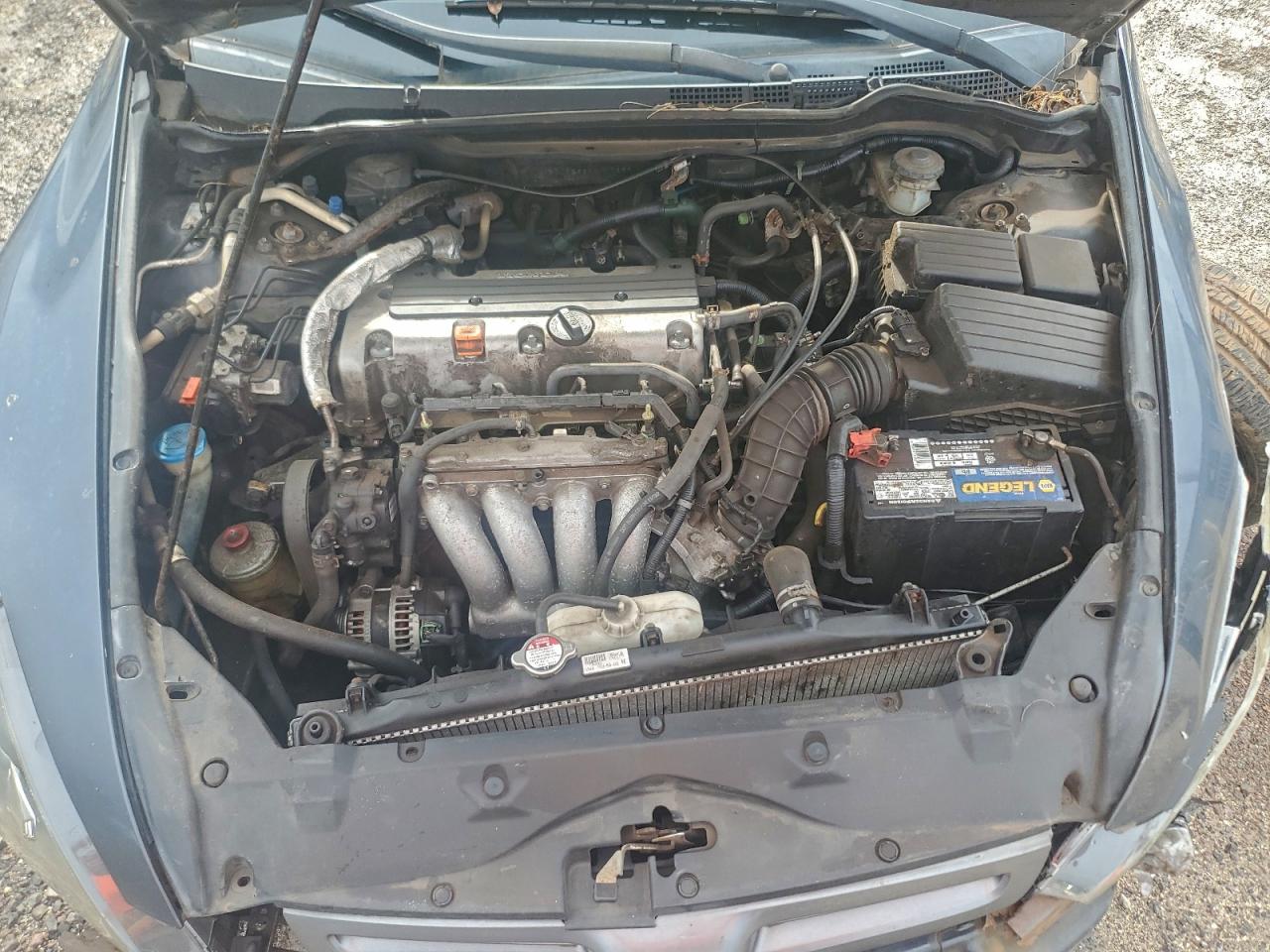 2004 HONDA ACCORD LX photo 11