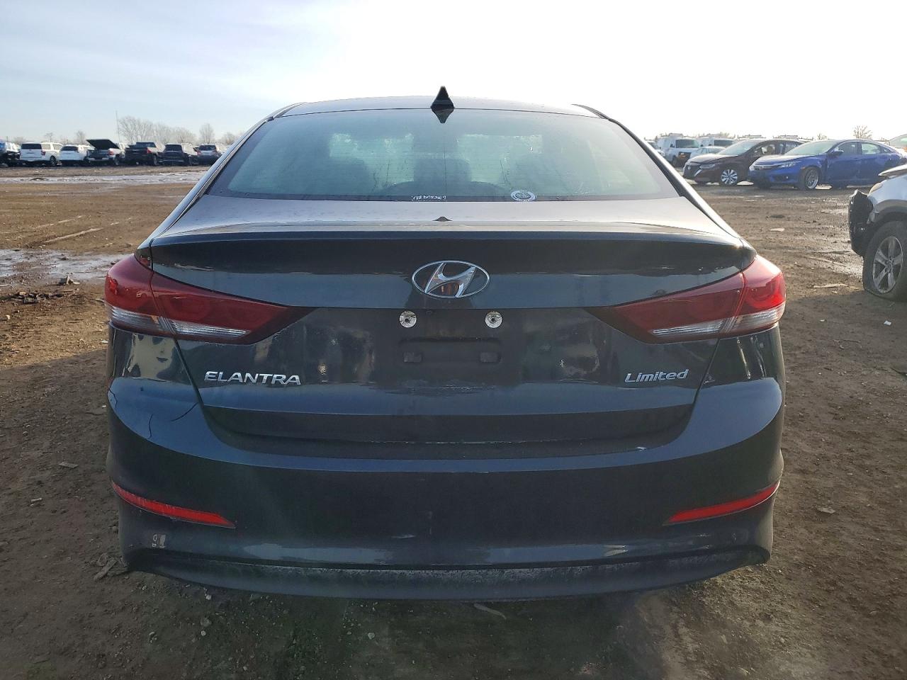 2017 HYUNDAI ELANTRA SE photo 6