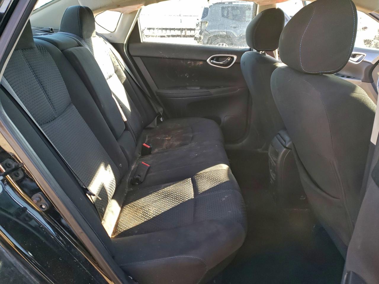 2019 NISSAN SENTRA S photo 10