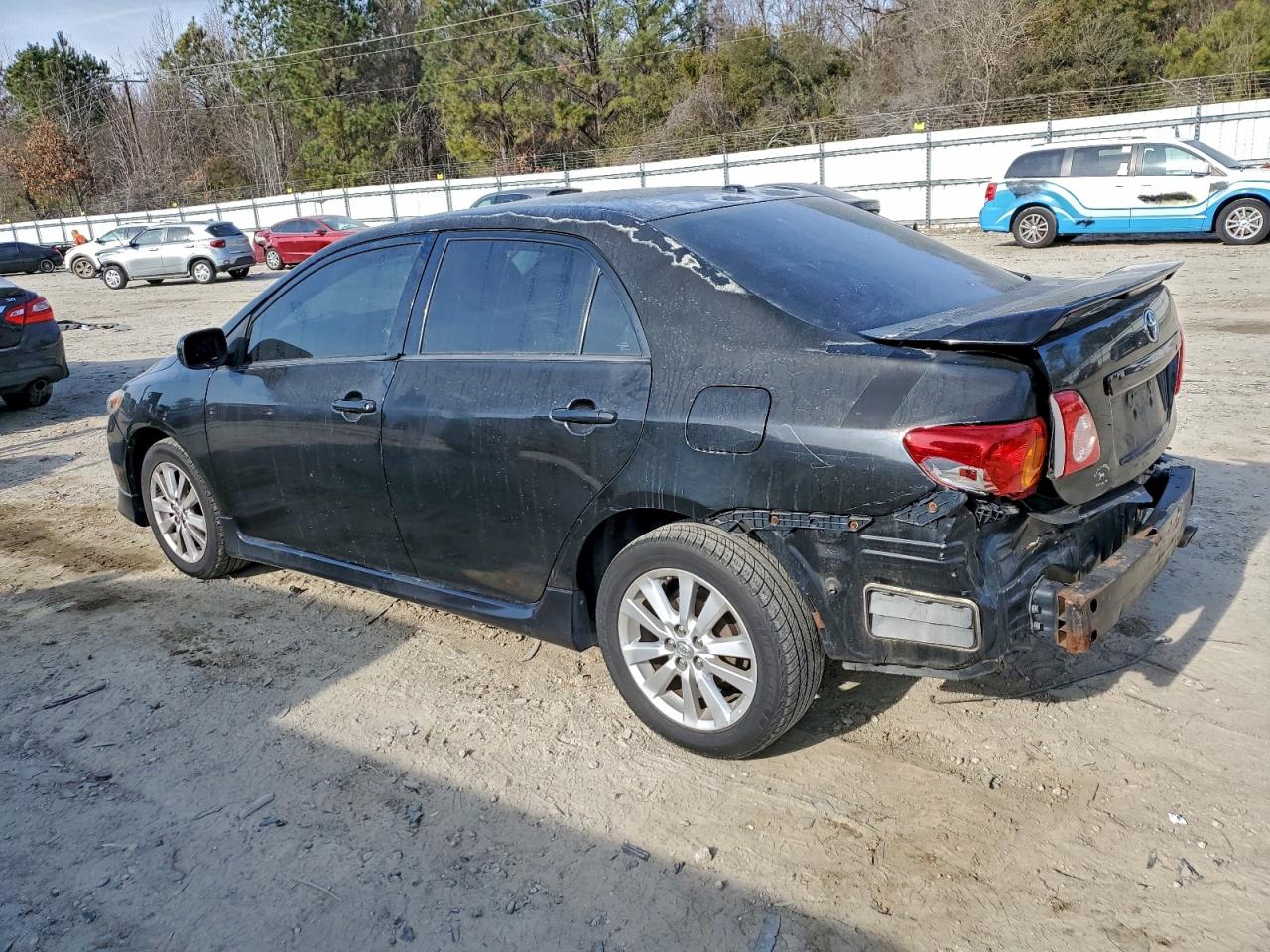 2010 TOYOTA COROLLA BASE photo 2