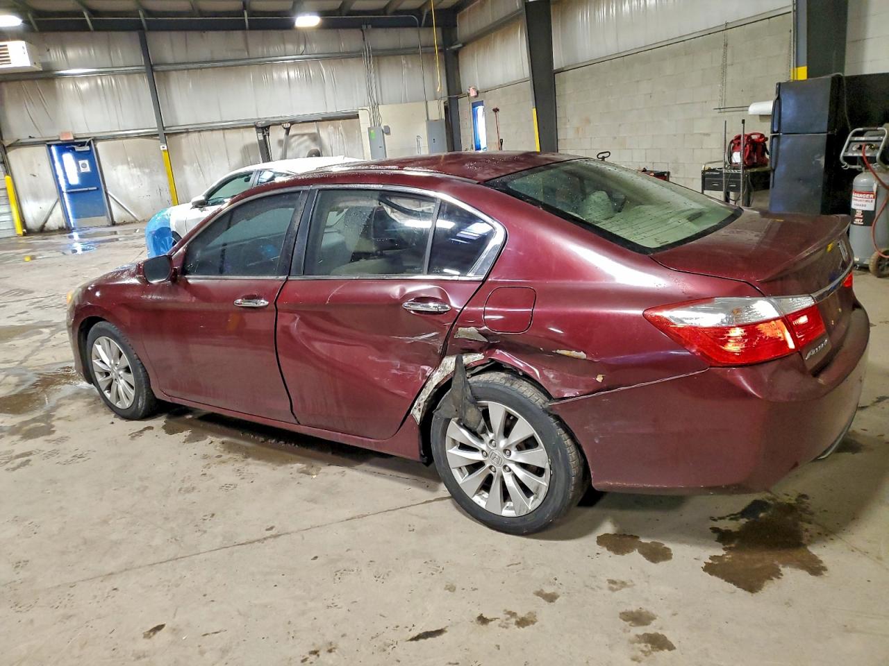 2014 HONDA ACCORD EX photo 2