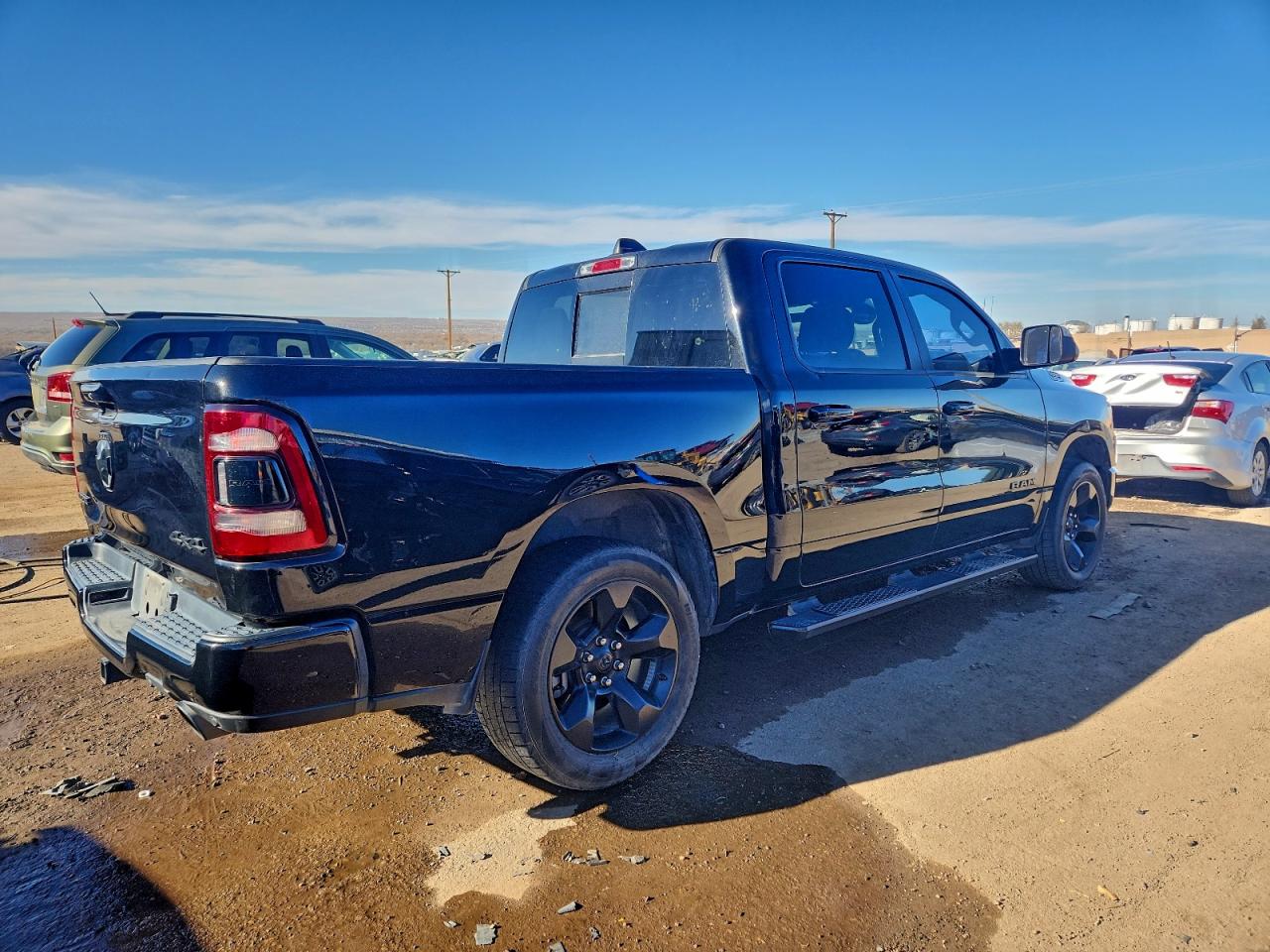 2019 RAM 1500 BIG HORN photo 3