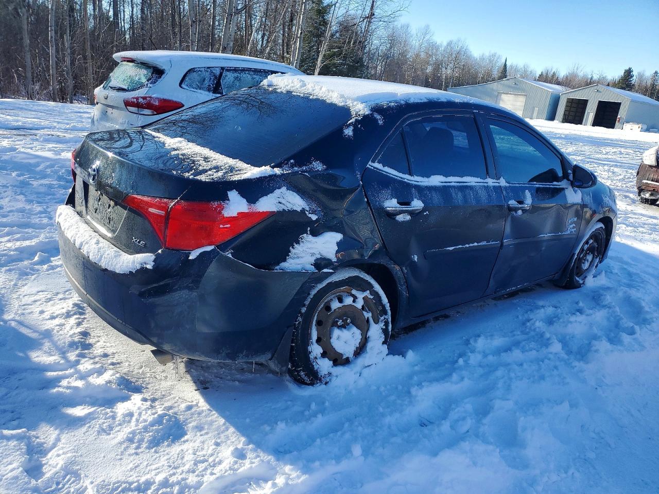 2019 TOYOTA COROLLA L photo 3
