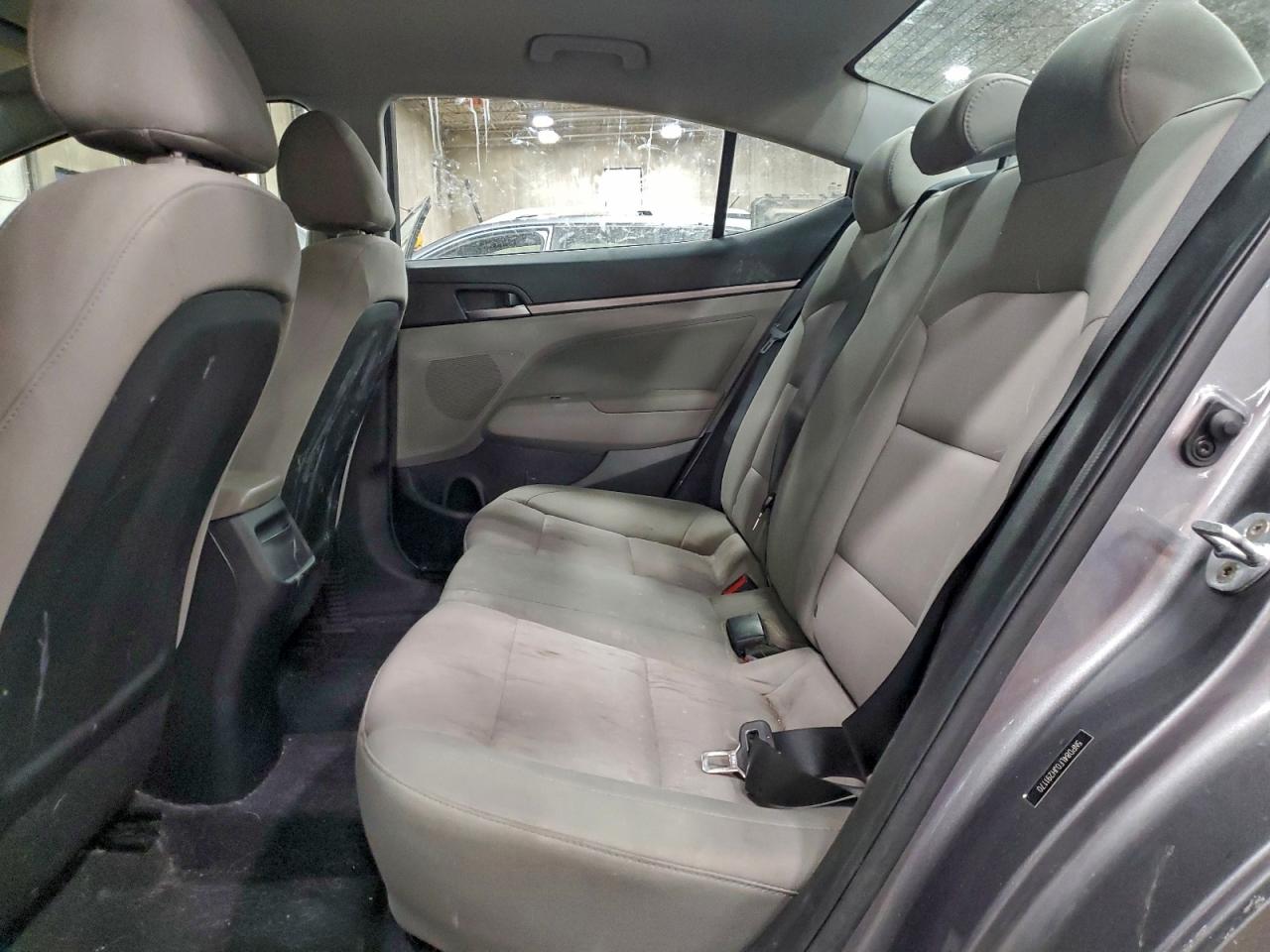 2018 HYUNDAI ELANTRA SEL photo 10
