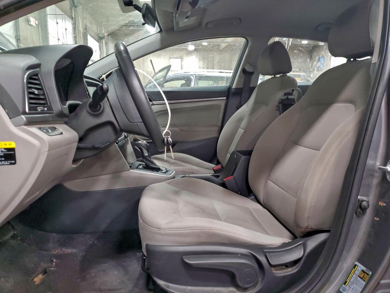 2018 HYUNDAI ELANTRA SEL photo 7