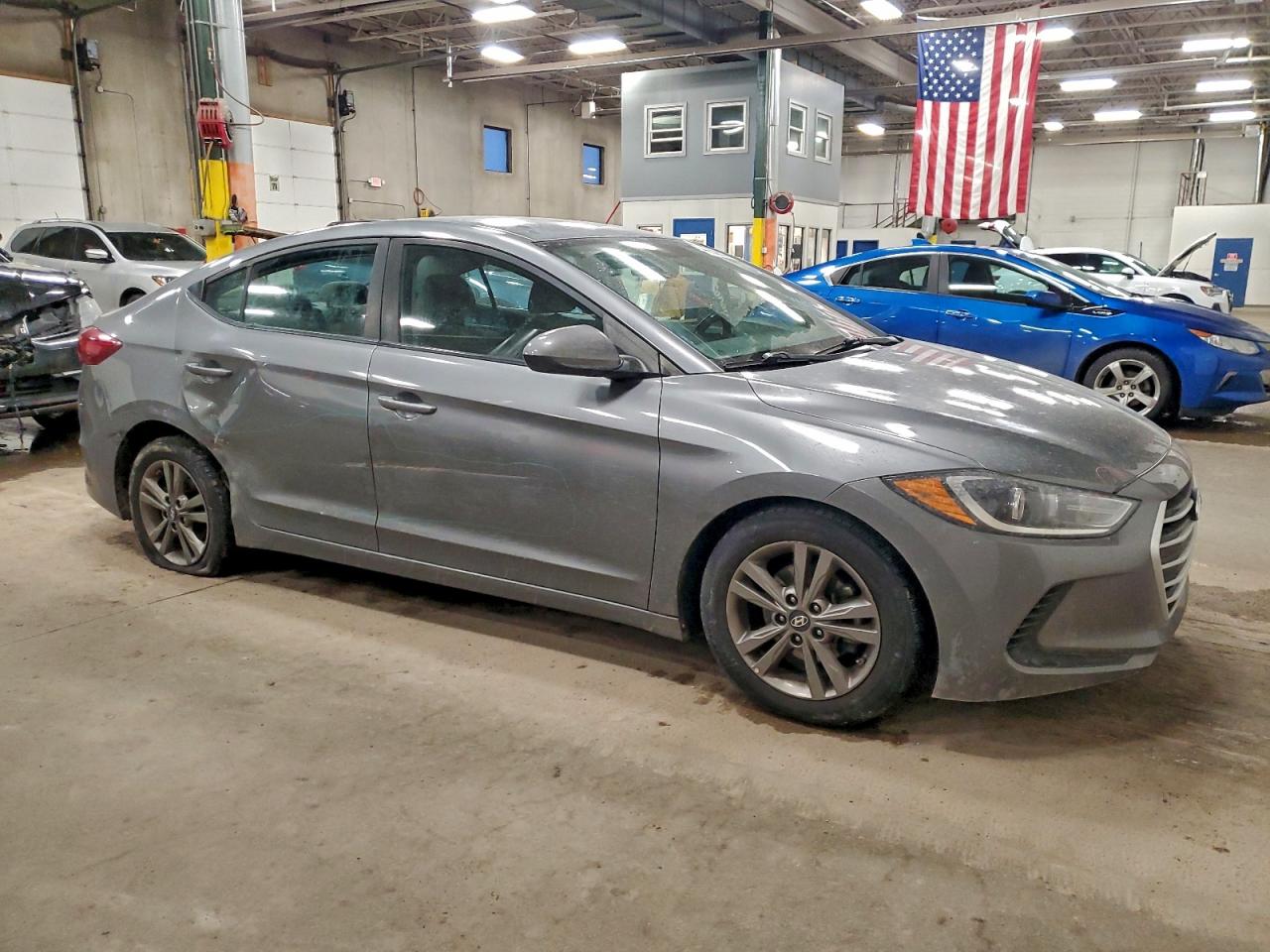 2018 HYUNDAI ELANTRA SEL photo 4