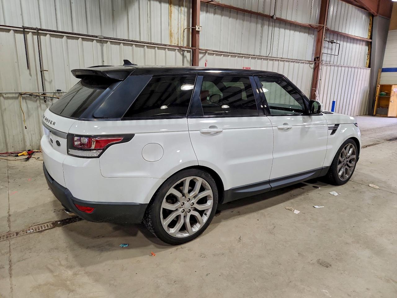 2016 LAND ROVER RANGE ROVER SPORT SE photo 3