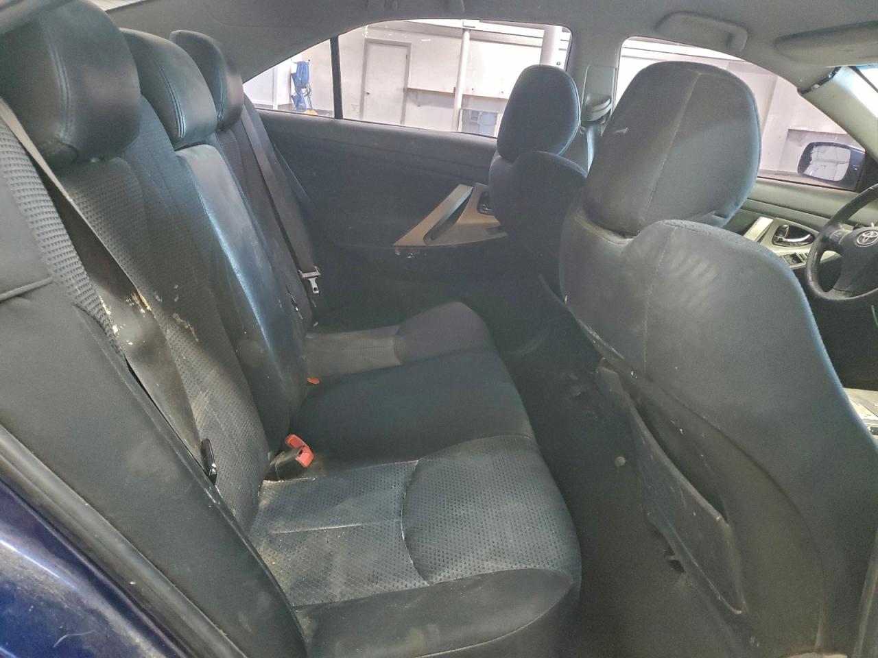 2011 TOYOTA CAMRY BASE photo 10
