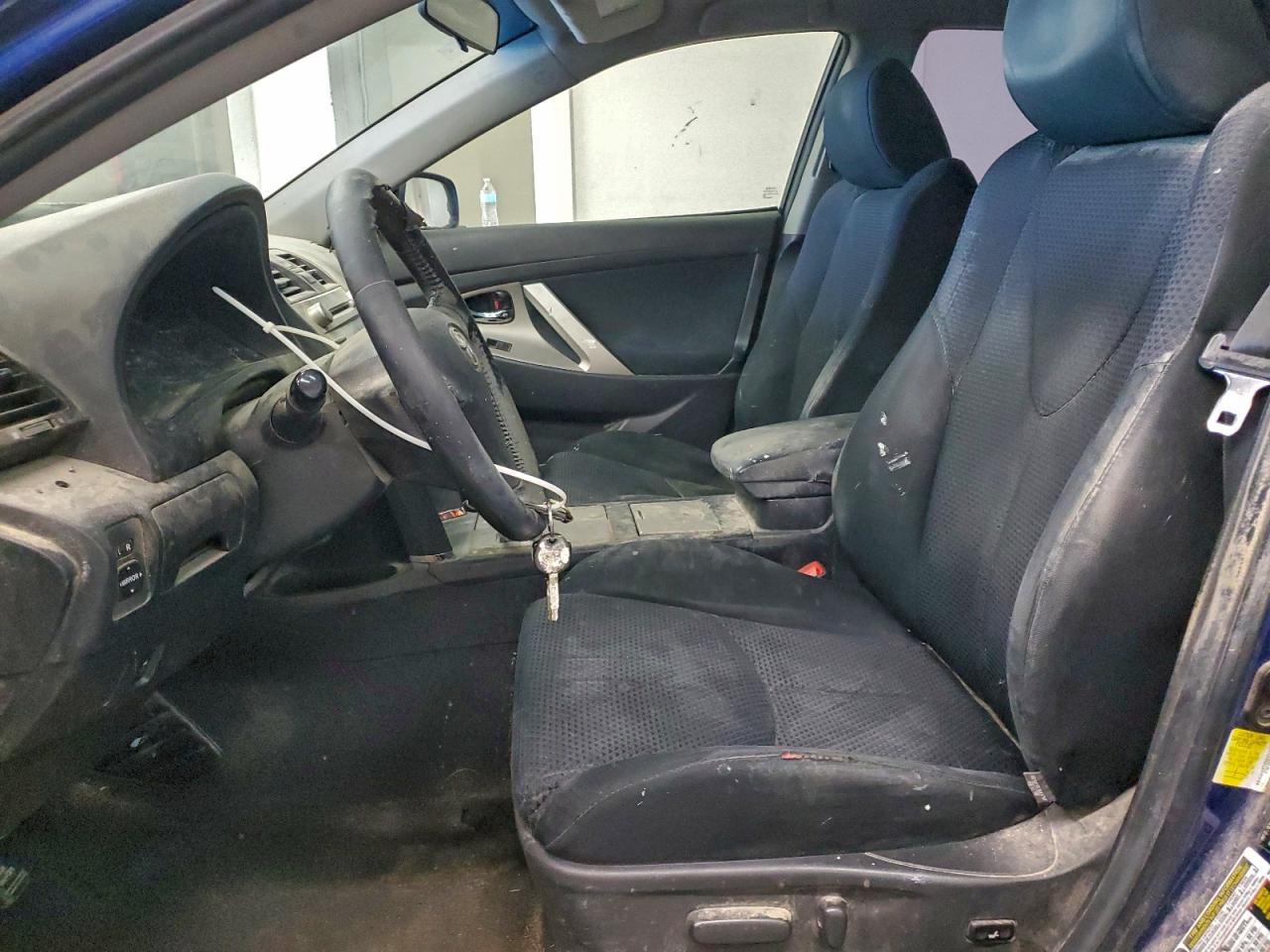 2011 TOYOTA CAMRY BASE photo 7