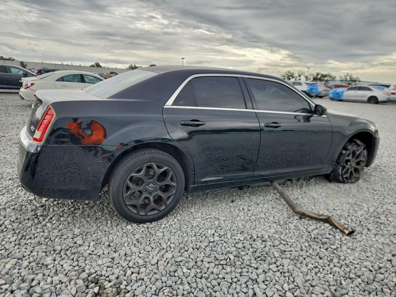 2014 CHRYSLER 300 photo 3