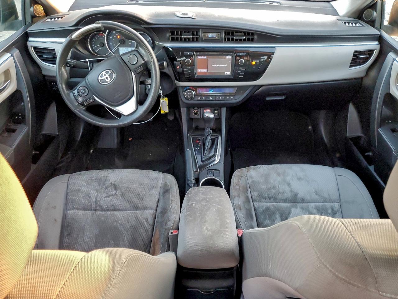 2016 TOYOTA COROLLA L photo 8