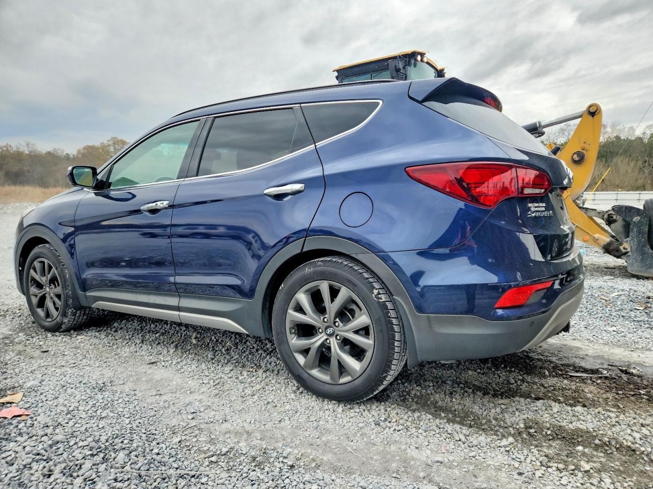 2018 HYUNDAI SANTA FE SPORT photo 2