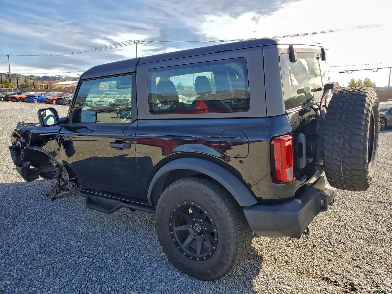 2022 FORD BRONCO BASE photo 2